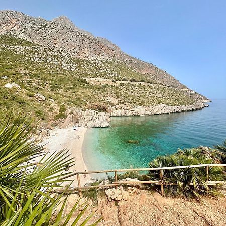 كاستيلوزو B&B L'Angolino Della Nonna المظهر الخارجي الصورة
