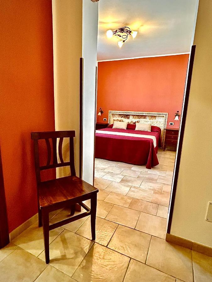 كاستيلوزو B&B L'Angolino Della Nonna المظهر الخارجي الصورة