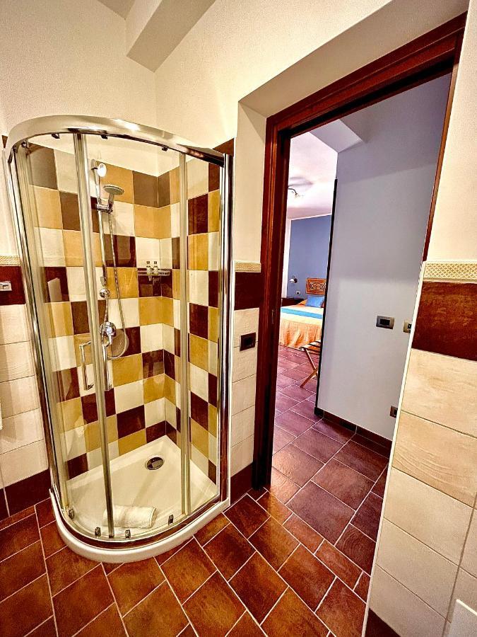 كاستيلوزو B&B L'Angolino Della Nonna المظهر الخارجي الصورة