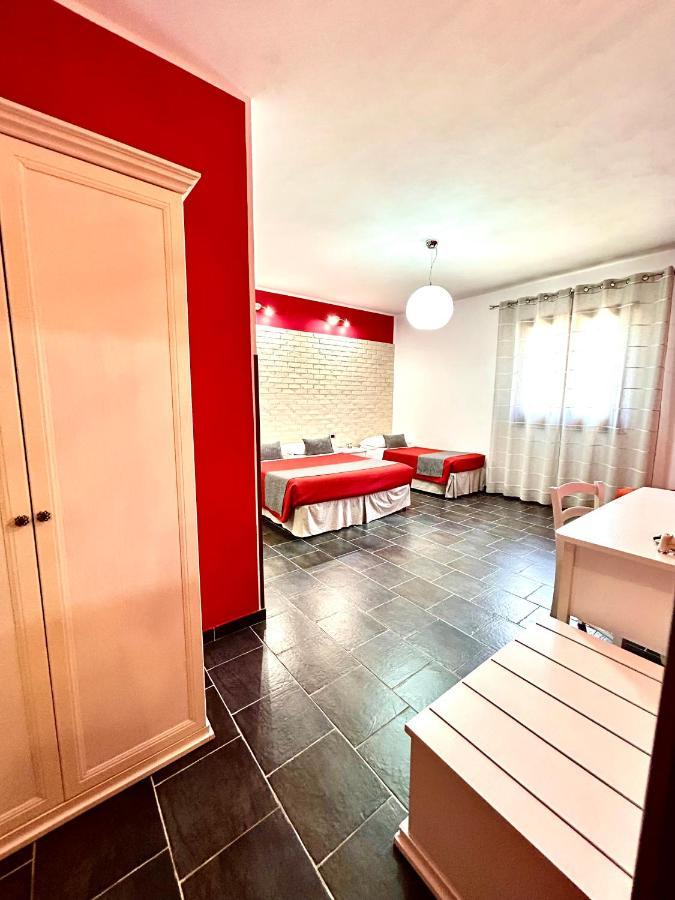 كاستيلوزو B&B L'Angolino Della Nonna المظهر الخارجي الصورة