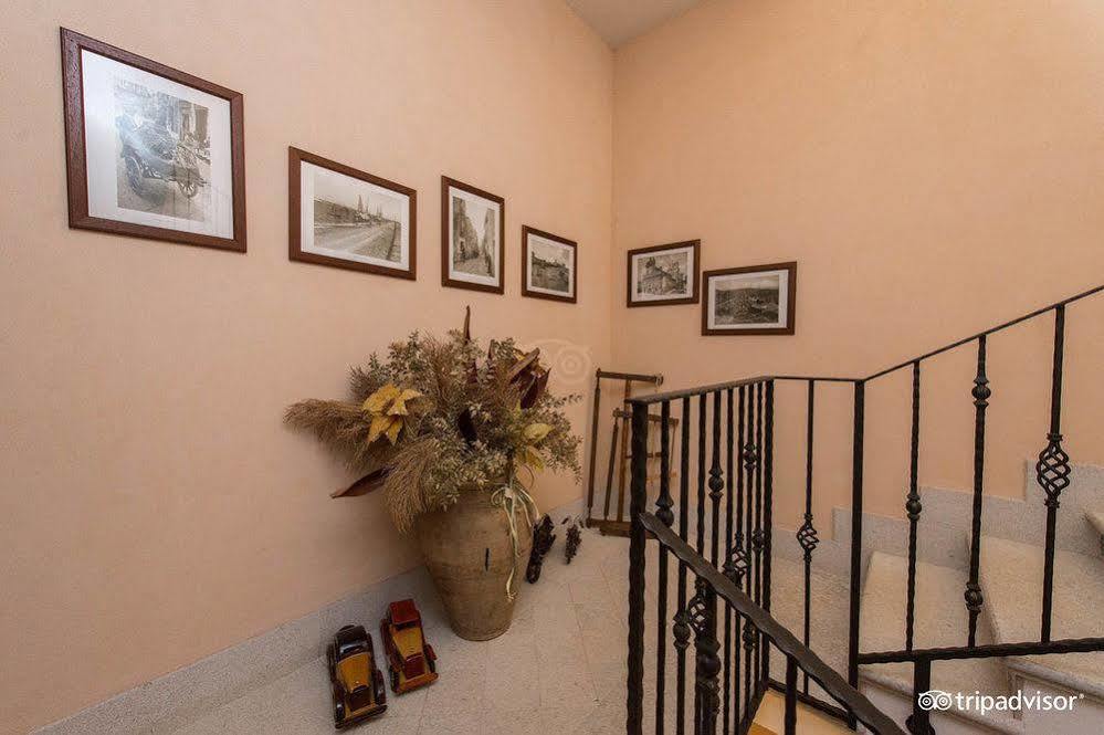 كاستيلوزو B&B L'Angolino Della Nonna المظهر الخارجي الصورة